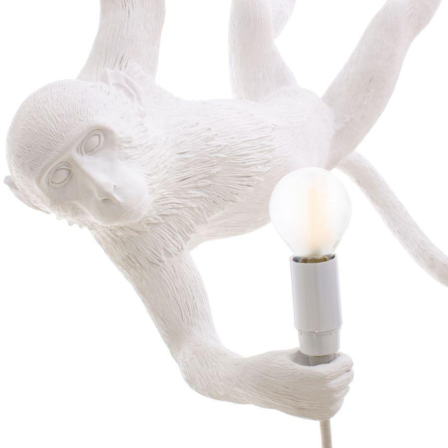 Lampada in resina indoor The Monkey Lamp Swing Bianco 59x40cm Seletti 14875