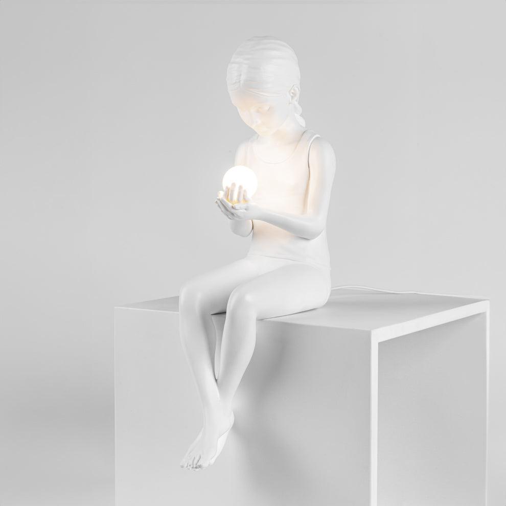 Scultura in resina con luce LED Innerglow mini Girl Seletti 15321