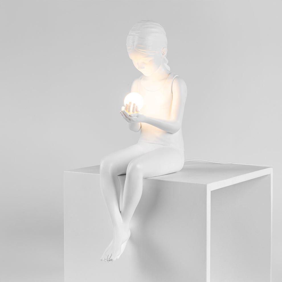 Scultura in resina con luce LED Innerglow mini Girl Seletti 15321